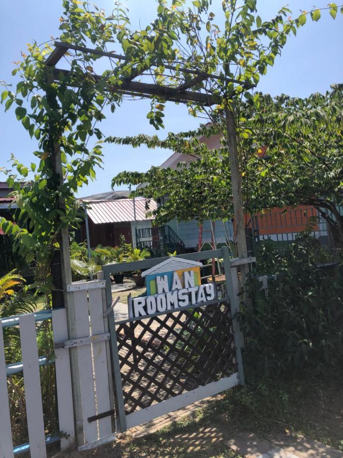 Wan'S Roomstay Langkawi ปันไตเจอนัง ภายนอก รูปภาพ