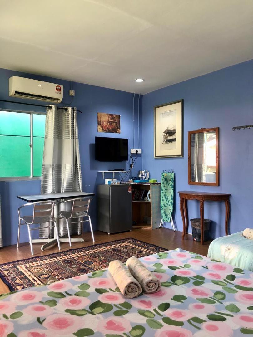 Wan'S Roomstay Langkawi ปันไตเจอนัง ภายนอก รูปภาพ